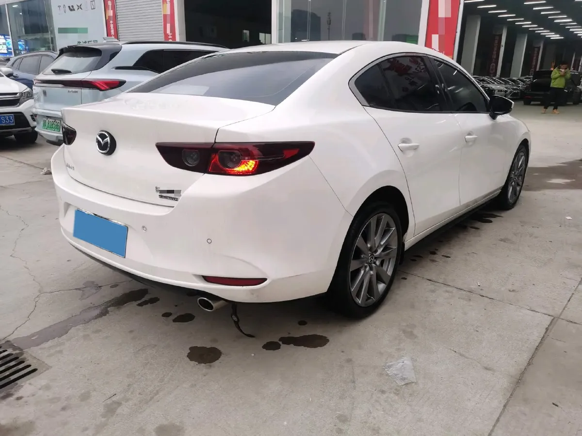 2023 Mazda 3 Axela 2.0L 158HP L4 6AT,autocango,china used car exporter,china ev exporter,chinese used car exporter,chinese used ev exporter