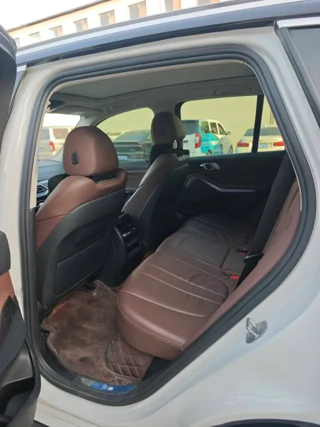 2020 BMW X5 2.0T 265HP L4 8AT,autocango,china used car exporter,china ev exporter,chinese used car exporter,chinese used ev exporter