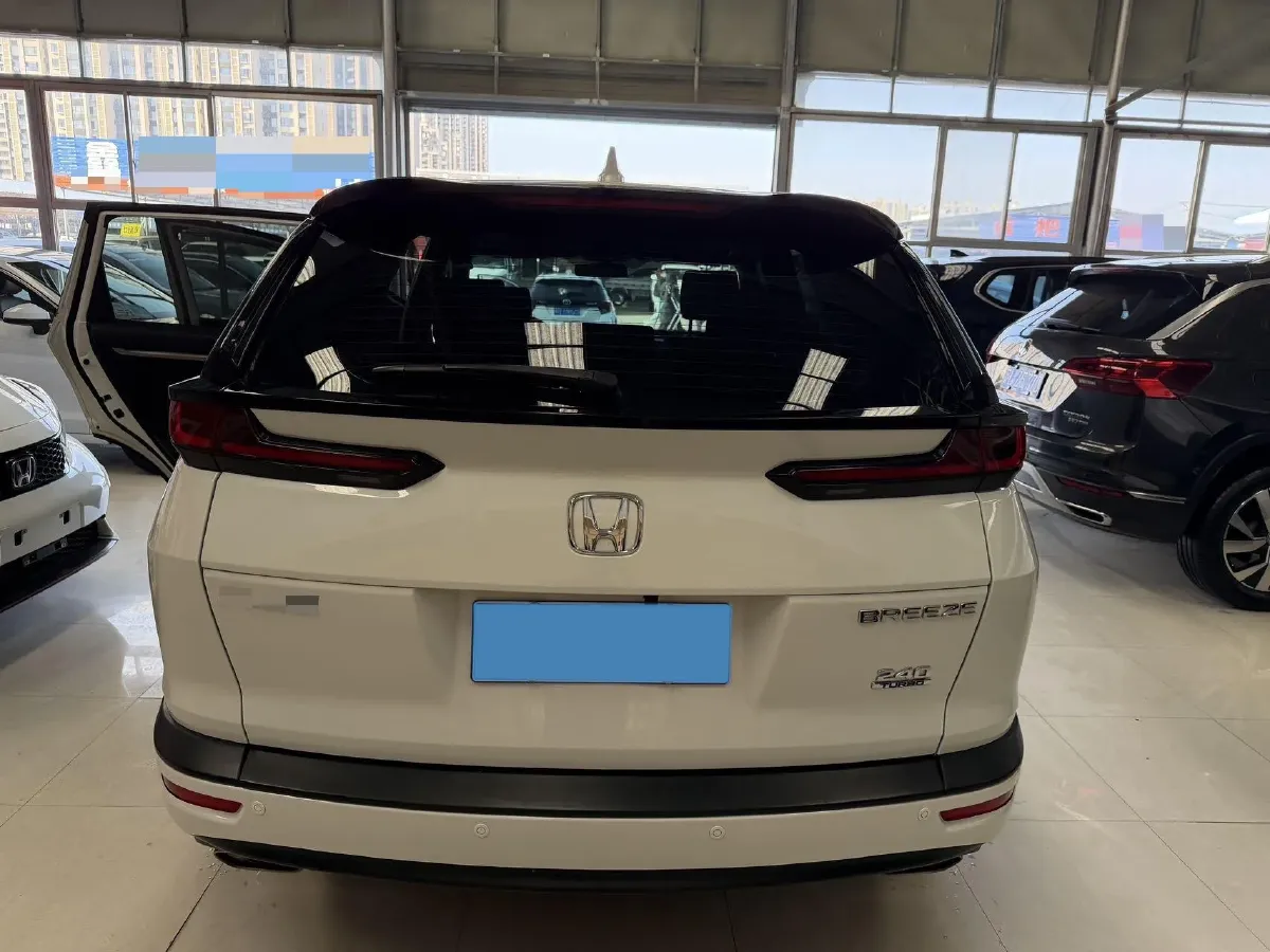 2021 Honda Breeze 1.5T 193HP L4 CVT,autocango,china used car exporter,china ev exporter,chinese used car exporter,chinese used ev exporter