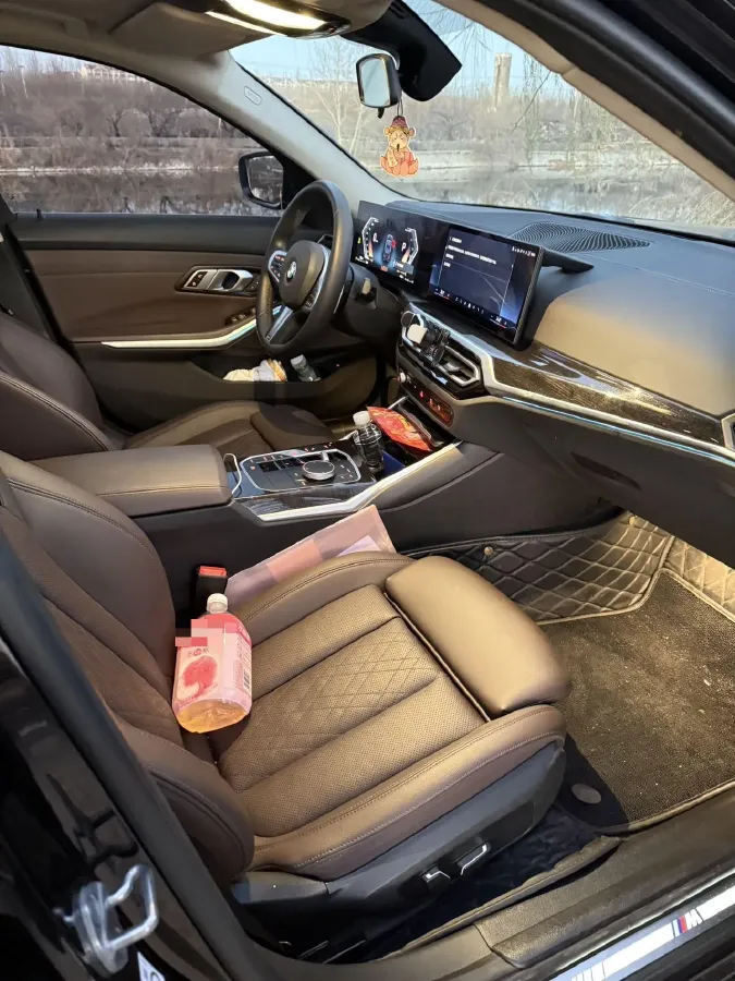 2024 BMW 3 Series 2.0T 184HP L4 8AT,autocango,china used car exporter,china ev exporter,chinese used car exporter,chinese used ev exporter