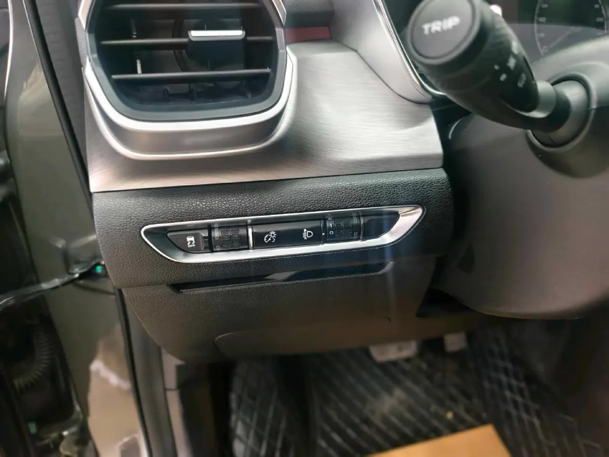 2021 Geely Coolray 1.4T 141HP L4 6DCT,autocango,china used car exporter,china ev exporter,chinese used car exporter,chinese used ev exporter