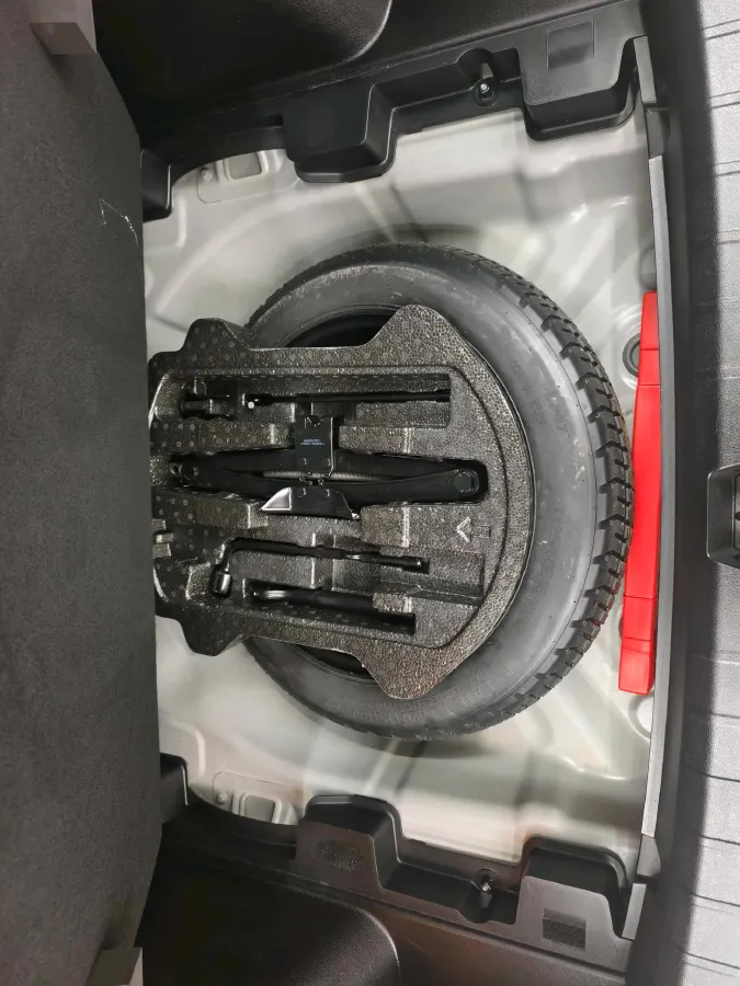 2021 Geely Coolray 1.4T 141HP L4 6DCT,autocango,china used car exporter,china ev exporter,chinese used car exporter,chinese used ev exporter