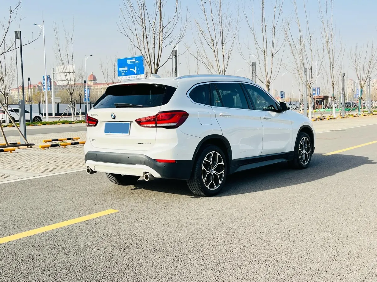 2022 BMW X1 2.0T 192HP L4 7DCT,autocango,china used car exporter,china ev exporter,chinese used car exporter,chinese used ev exporter