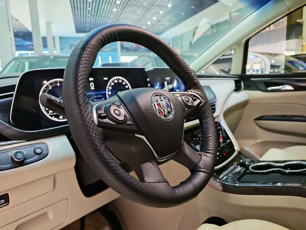 2022 Buick GL8 2.0T 237HP L4 9AT,autocango,china used car exporter,china ev exporter,chinese used car exporter,chinese used ev exporter