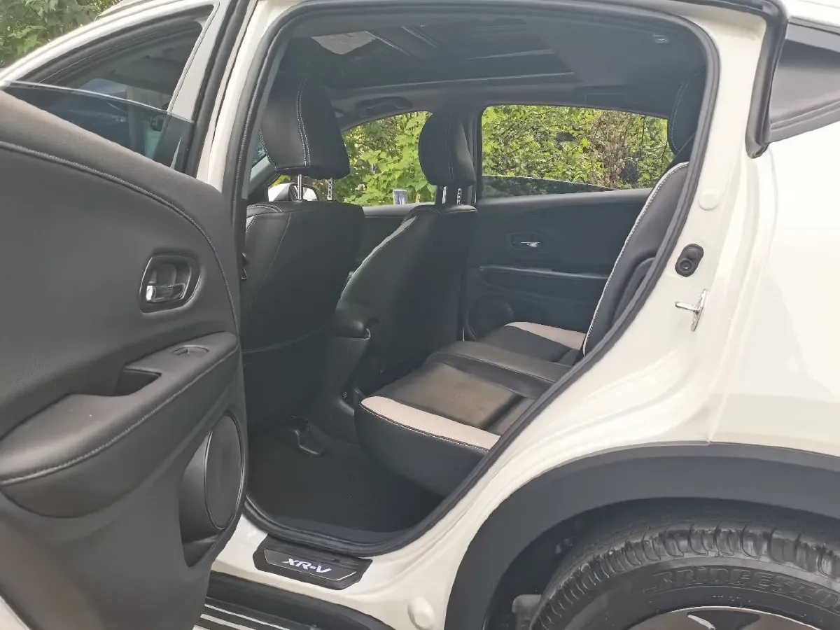 2021 Honda XR-V 1.5T 177HP L4 CVT,autocango,china used car exporter,china ev exporter,chinese used car exporter,chinese used ev exporter