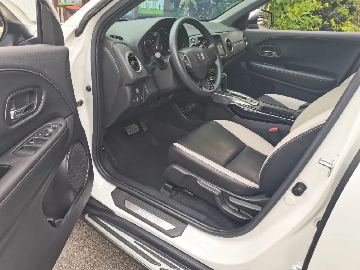 2021 Honda XR-V 1.5T 177HP L4 CVT,autocango,china used car exporter,china ev exporter,chinese used car exporter,chinese used ev exporter