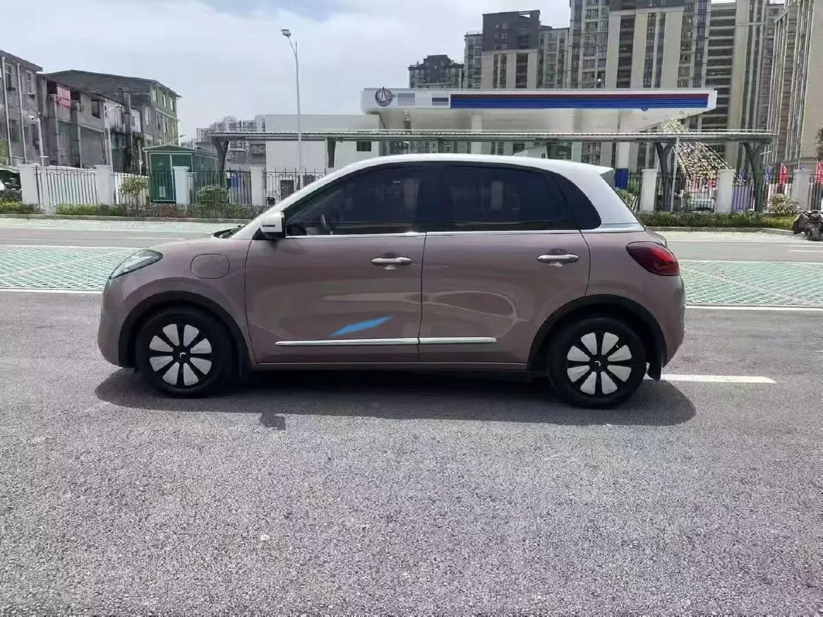 2023 WuLing BinGuo BEV 31.9KWH,autocango,china used car exporter,china ev exporter,chinese used car exporter,chinese used ev exporter
