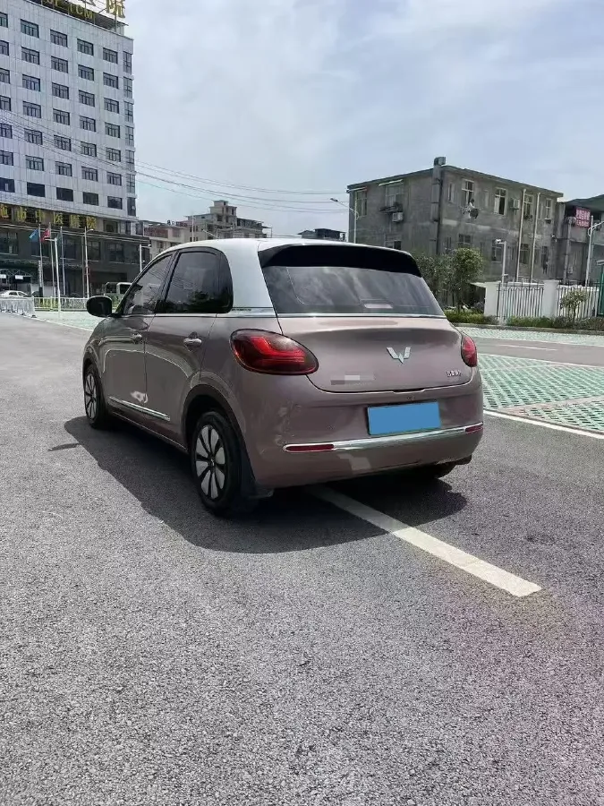 2023 WuLing BinGuo BEV 31.9KWH,autocango,china used car exporter,china ev exporter,chinese used car exporter,chinese used ev exporter