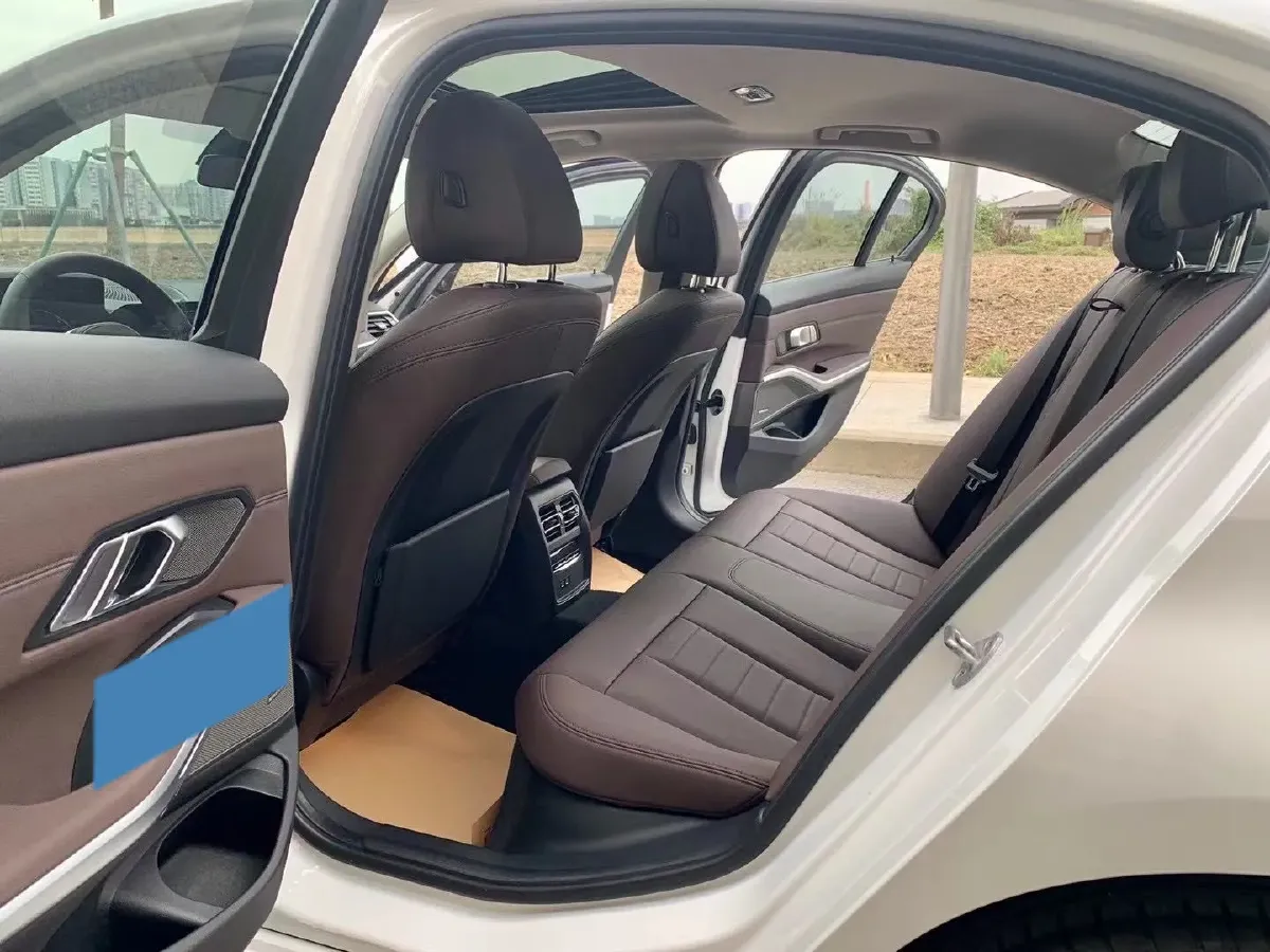 2020 BMW 3 Series 2.0T 184HP L4 8AT,autocango,china used car exporter,china ev exporter,chinese used car exporter,chinese used ev exporter