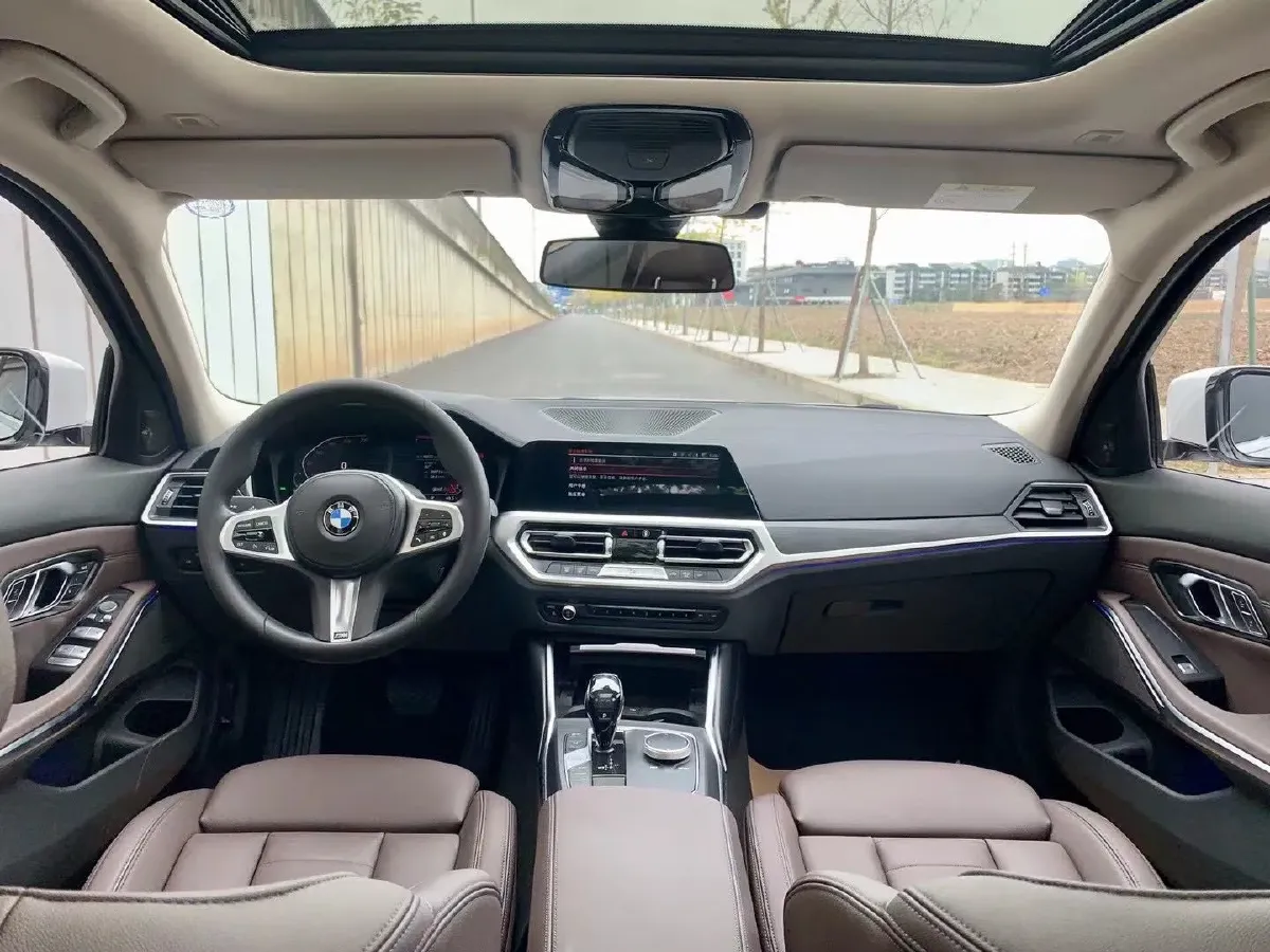 2020 BMW 3 Series 2.0T 184HP L4 8AT,autocango,china used car exporter,china ev exporter,chinese used car exporter,chinese used ev exporter