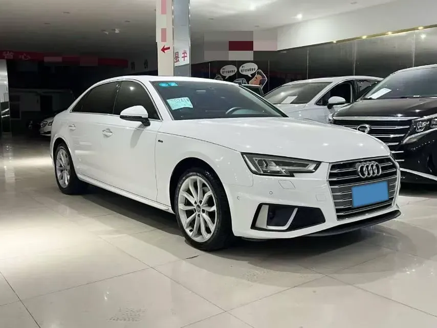 2019 Audi A4L 2.0T 190HP L4 7DCT,autocango,china used car exporter,china ev exporter,chinese used car exporter,chinese used ev exporter