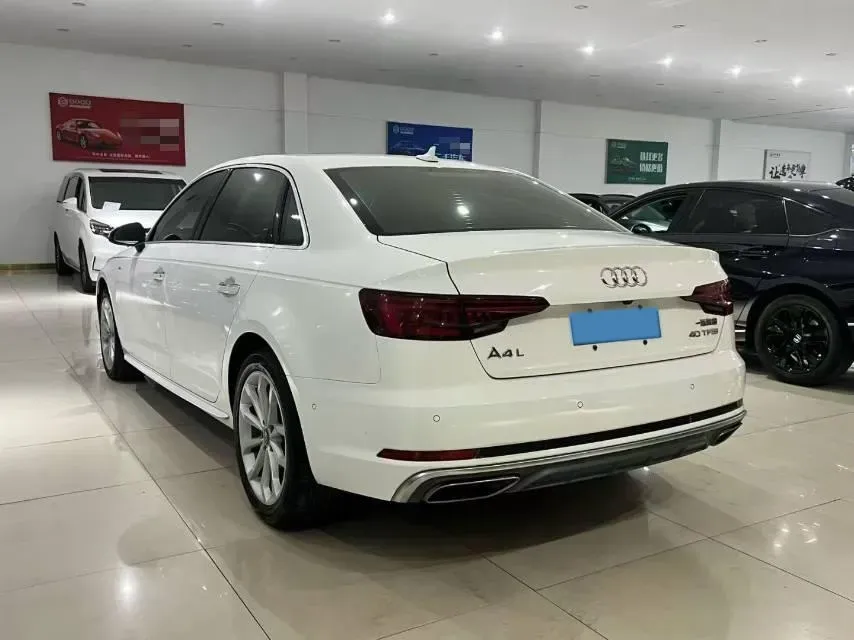 2019 Audi A4L 2.0T 190HP L4 7DCT,autocango,china used car exporter,china ev exporter,chinese used car exporter,chinese used ev exporter