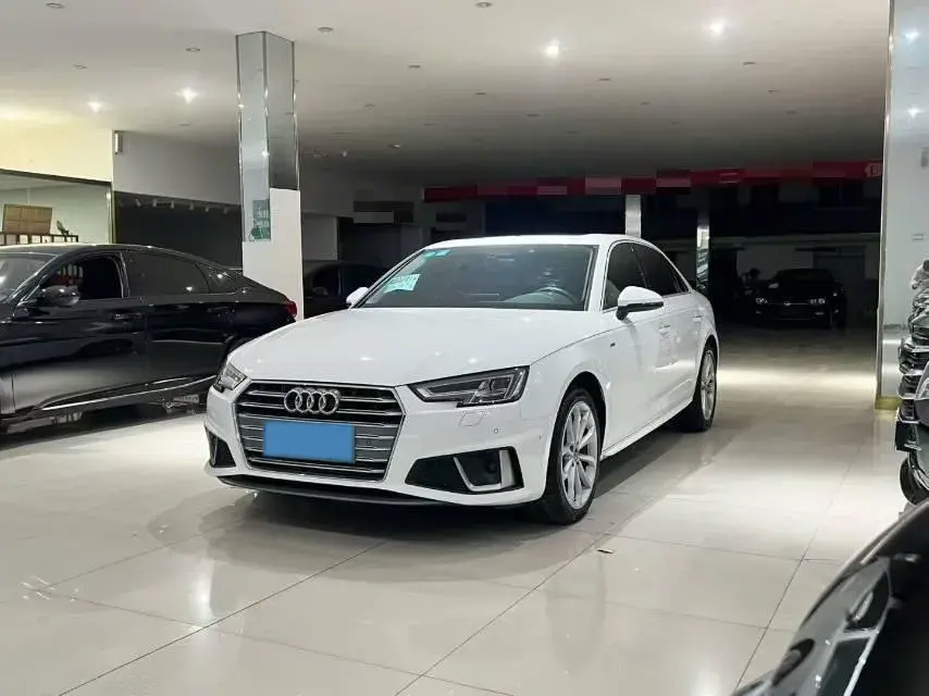 2019 Audi A4L 2.0T 190HP L4 7DCT
