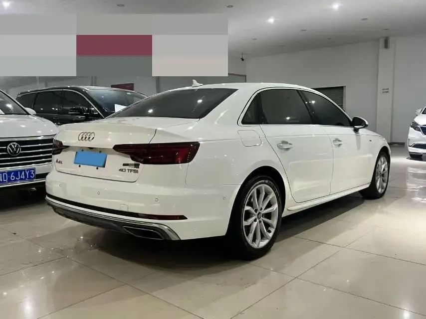 2019 Audi A4L 2.0T 190HP L4 7DCT,autocango,china used car exporter,china ev exporter,chinese used car exporter,chinese used ev exporter