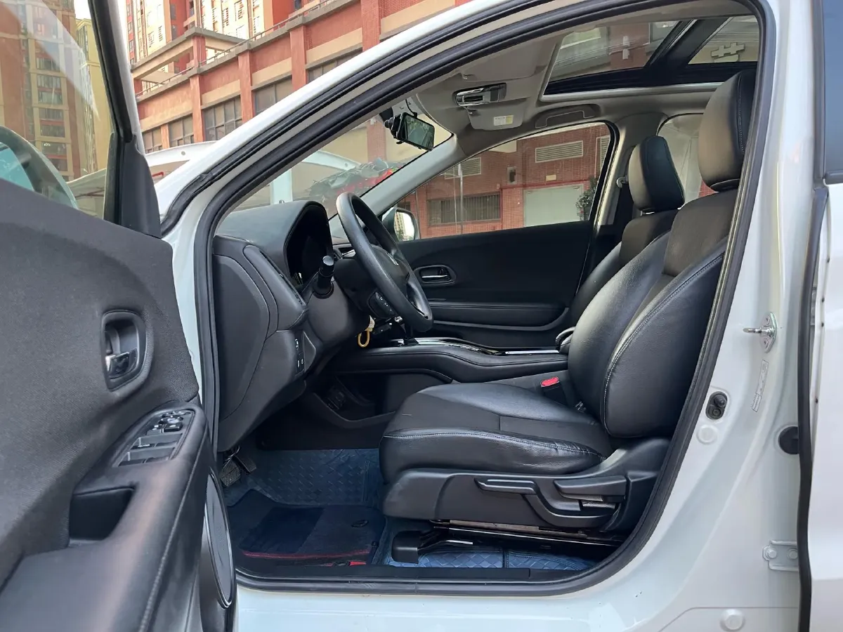 2020 Honda Vezel 1.5L 131HP L4 CVT,autocango,china used car exporter,china ev exporter,chinese used car exporter,chinese used ev exporter