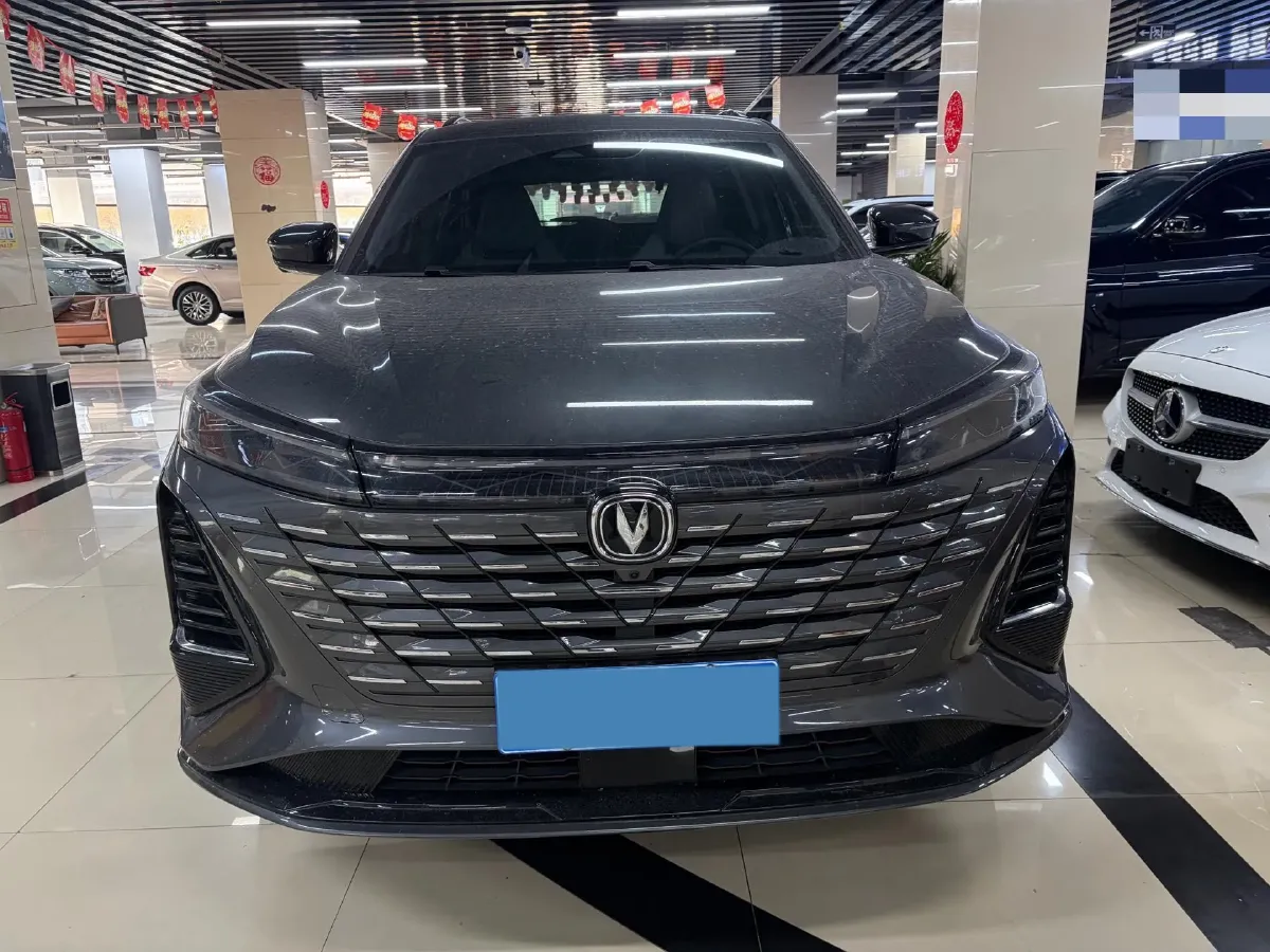 2024 ChangAn CS75 Plus 1.5T 188HP L4 8AT,autocango,china used car exporter,china ev exporter,chinese used car exporter,chinese used ev exporter