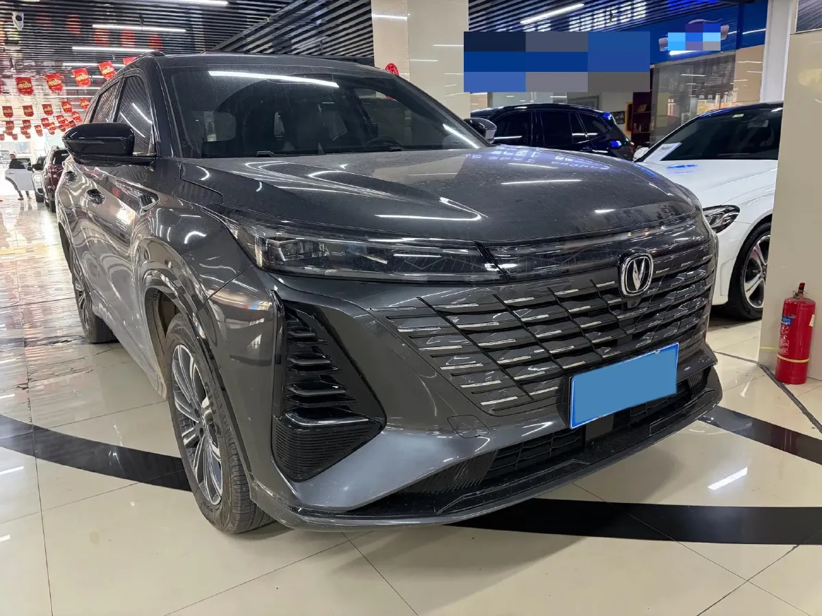 2024 ChangAn CS75 Plus 1.5T 188HP L4 8AT,autocango,china used car exporter,china ev exporter,chinese used car exporter,chinese used ev exporter