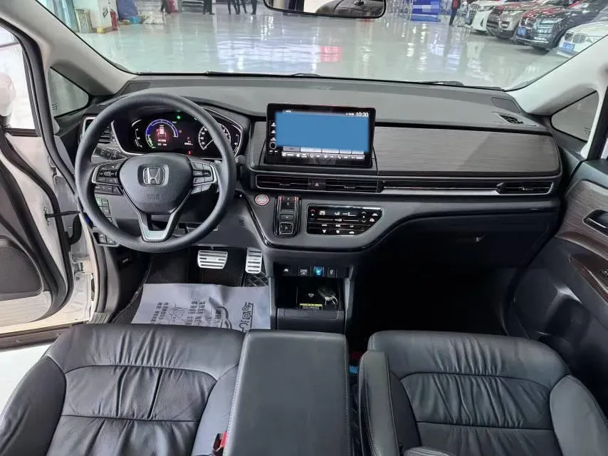 2022 Honda Odyssey 2.0L 146HP L4 E-CVT Hybrid,autocango,china used car exporter,china ev exporter,chinese used car exporter,chinese used ev exporter