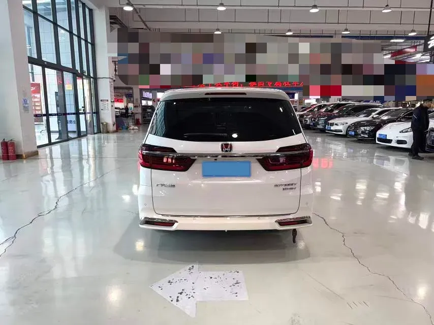 2022 Honda Odyssey 2.0L 146HP L4 E-CVT Hybrid,autocango,china used car exporter,china ev exporter,chinese used car exporter,chinese used ev exporter