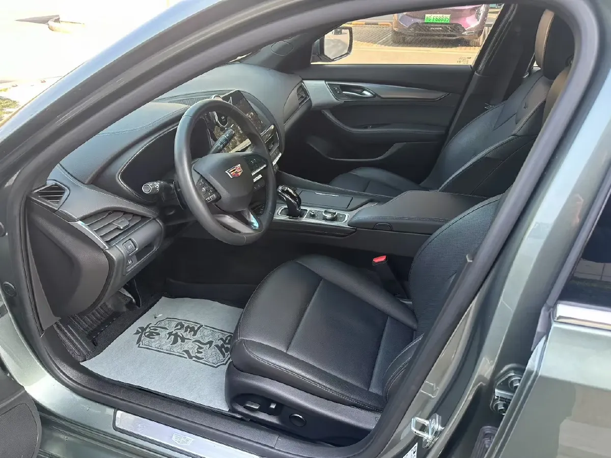 2023 Cadillac CT5 2.0T 237HP L4 10AT,autocango,china used car exporter,china ev exporter,chinese used car exporter,chinese used ev exporter