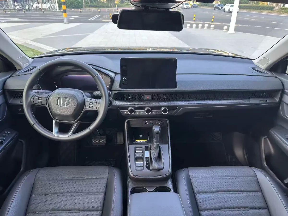 2024 Honda CR-V 1.5T 193HP L4 CVT,autocango,china used car exporter,china ev exporter,chinese used car exporter,chinese used ev exporter