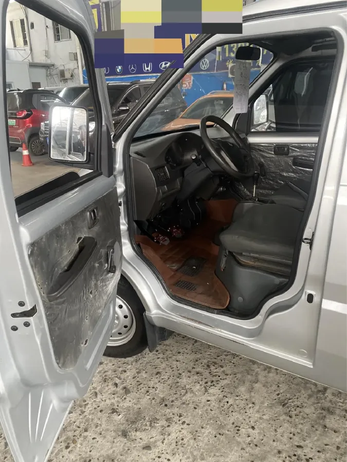 2021 WuLing RongGuang Mini Truck 1.5L 99HP L4 5MT,autocango,china used car exporter,china ev exporter,chinese used car exporter,chinese used ev exporter