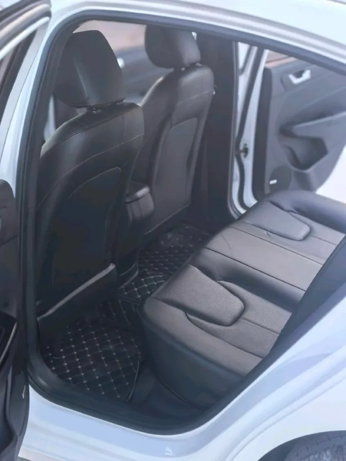 2017 ChangAn CS35 1.6L 125HP L4 5MT,autocango,china used car exporter,china ev exporter,chinese used car exporter,chinese used ev exporter