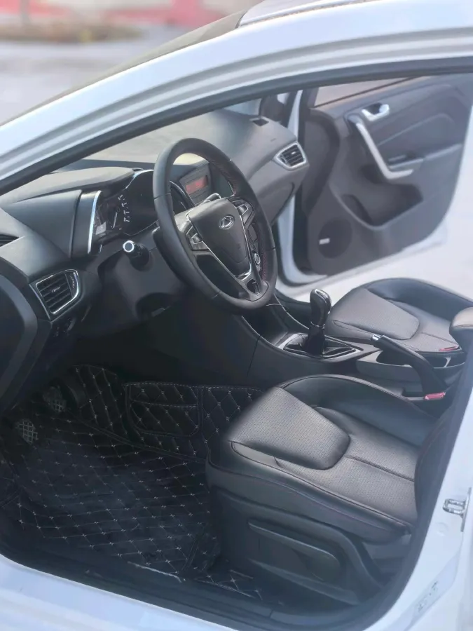 2017 ChangAn CS35 1.6L 125HP L4 5MT,autocango,china used car exporter,china ev exporter,chinese used car exporter,chinese used ev exporter