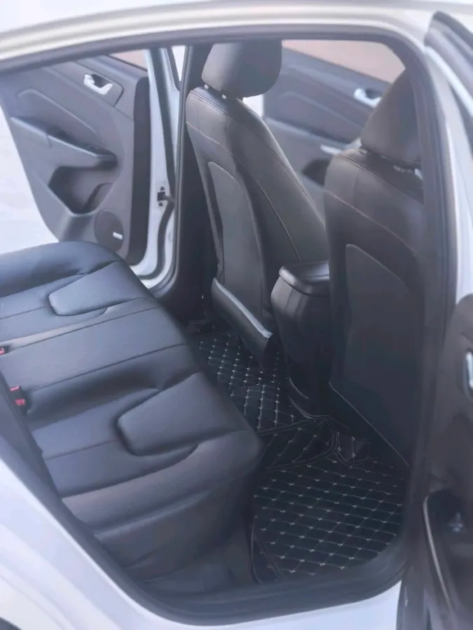 2017 ChangAn CS35 1.6L 125HP L4 5MT,autocango,china used car exporter,china ev exporter,chinese used car exporter,chinese used ev exporter