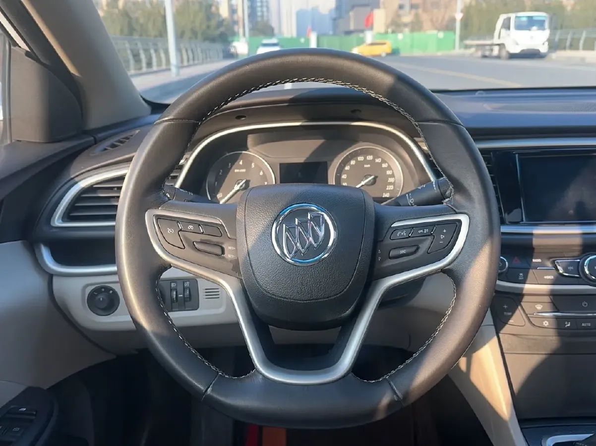 2019 Buick Excelle 1.0T 125HP L3 6DCT,autocango,china used car exporter,china ev exporter,chinese used car exporter,chinese used ev exporter