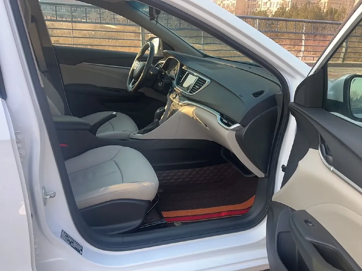 2019 Buick Excelle 1.0T 125HP L3 6DCT,autocango,china used car exporter,china ev exporter,chinese used car exporter,chinese used ev exporter