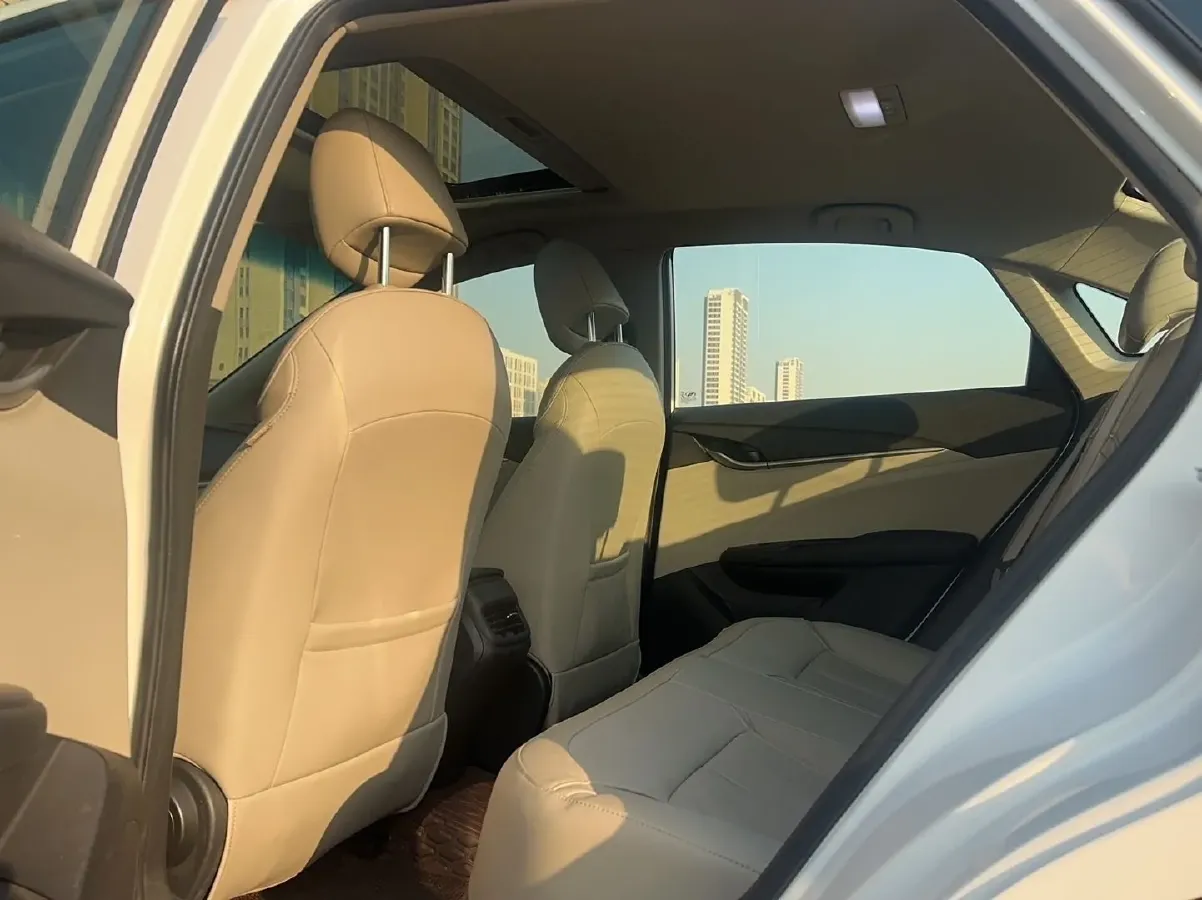2019 Buick Excelle 1.0T 125HP L3 6DCT,autocango,china used car exporter,china ev exporter,chinese used car exporter,chinese used ev exporter
