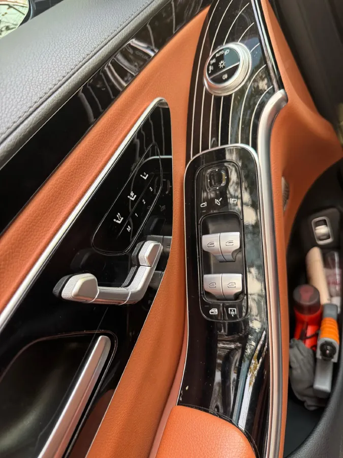 2022 Mercedes-Benz S Class 2.5T 367HP L6 9AT,autocango,china used car exporter,china ev exporter,chinese used car exporter,chinese used ev exporter