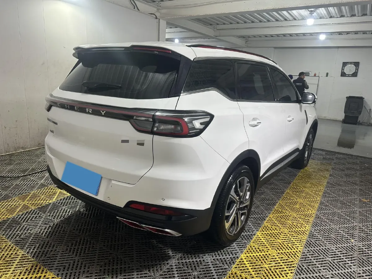 2023 Chery Tiggo 7 Plus 1.6T 197HP L4 7DCT,autocango,china used car exporter,china ev exporter,chinese used car exporter,chinese used ev exporter