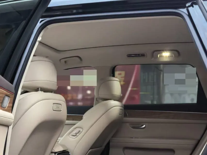 2022 AITO AITO M7 Range Extended 125HP REEV 40KWH,autocango,china used car exporter,china ev exporter,chinese used car exporter,chinese used ev exporter