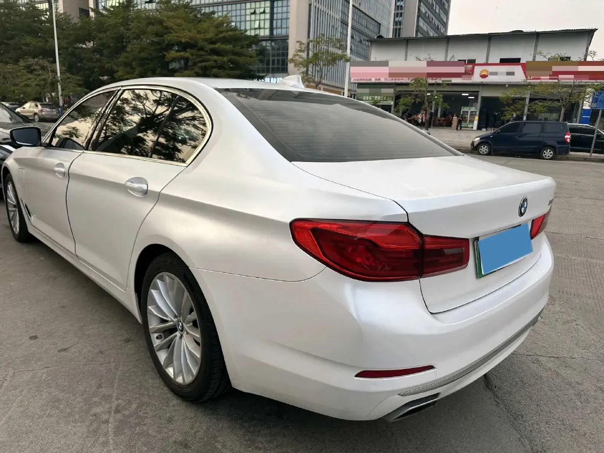 2020 BMW 5 Series 2.0T 184HP L4 8AT PHEV 17.7KWH,autocango,china used car exporter,china ev exporter,chinese used car exporter,chinese used ev exporter