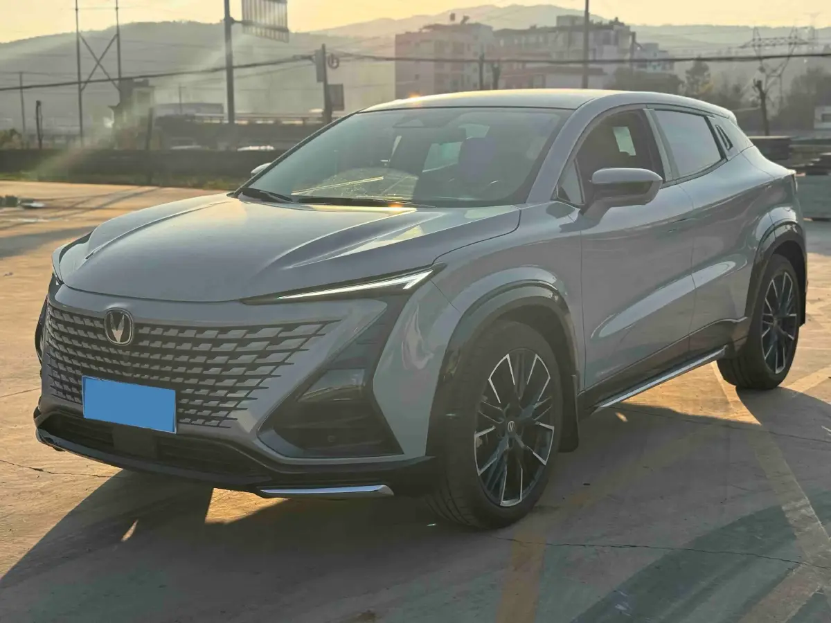 2023 ChangAn UNI-T 1.5T 188HP L4 7DCT