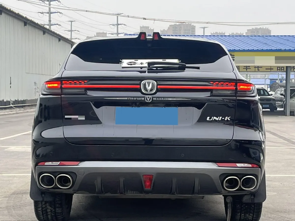 2021 ChangAn UNI-K 2.0T 233HP L4 8AT,autocango,china used car exporter,china ev exporter,chinese used car exporter,chinese used ev exporter