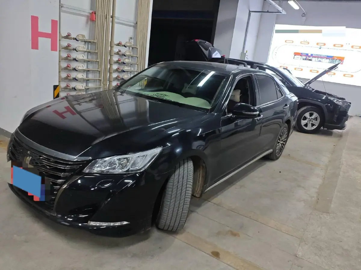 2018 Toyota Highlander 2.0T 220HP L4 6AT