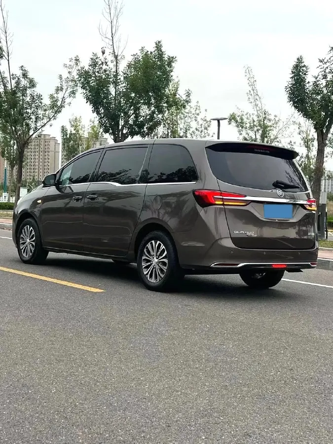 2021 Buick GL8 2.0T 237HP L4 9AT,autocango,china used car exporter,china ev exporter,chinese used car exporter,chinese used ev exporter