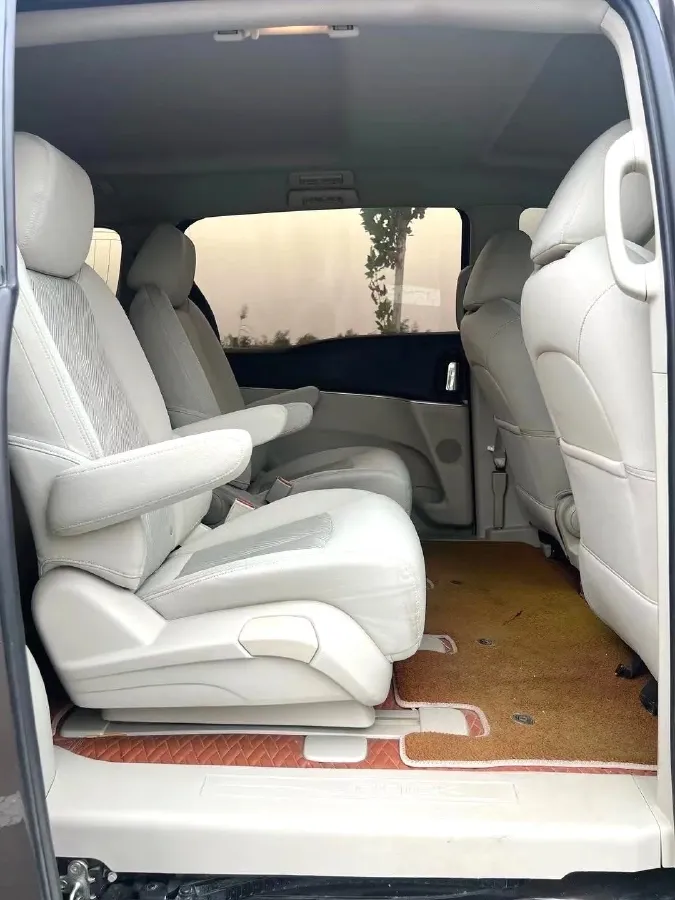 2021 Buick GL8 2.0T 237HP L4 9AT,autocango,china used car exporter,china ev exporter,chinese used car exporter,chinese used ev exporter