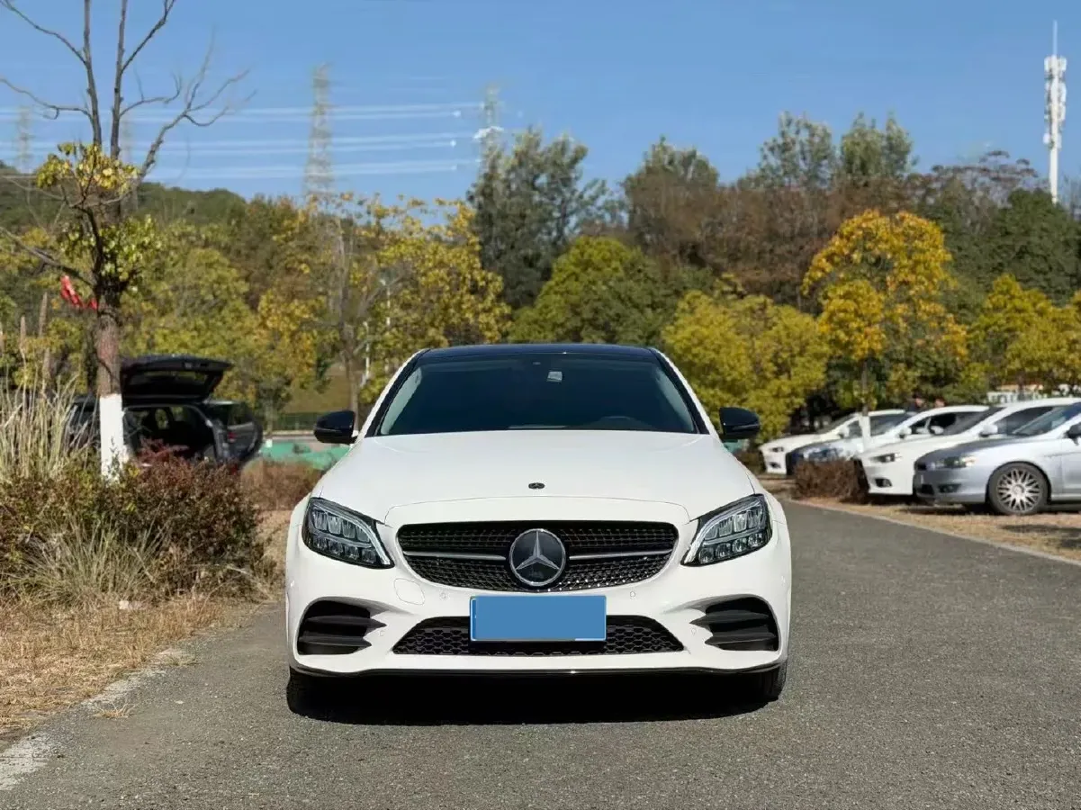 2021 Mercedes-Benz C Class 1.5T 184HP L4 9AT,autocango,china used car exporter,china ev exporter,chinese used car exporter,chinese used ev exporter
