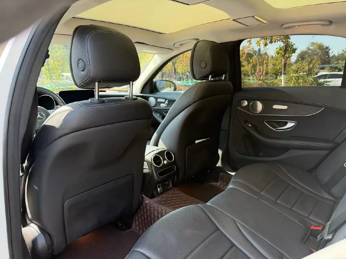 2021 Mercedes-Benz C Class 1.5T 184HP L4 9AT,autocango,china used car exporter,china ev exporter,chinese used car exporter,chinese used ev exporter