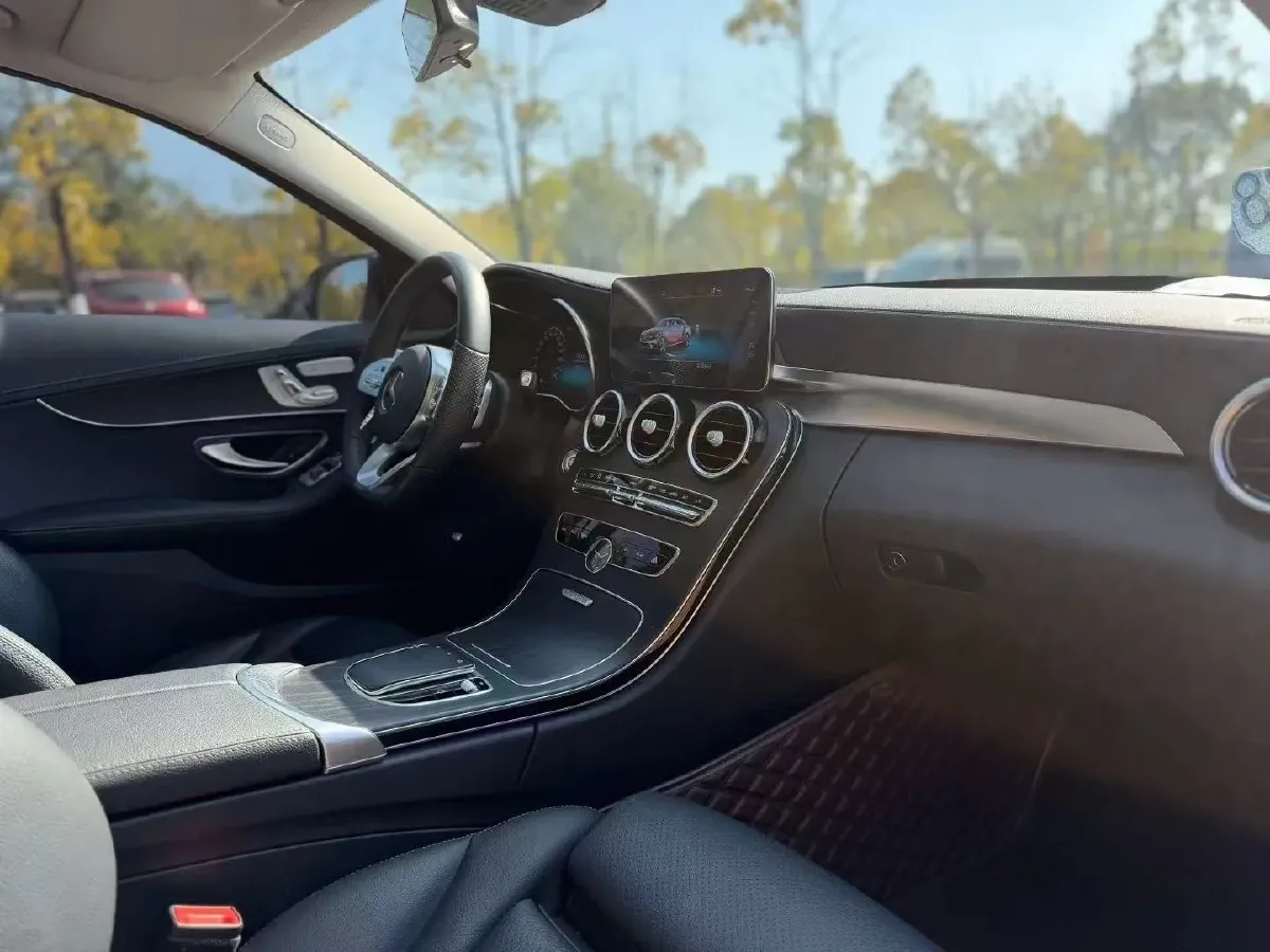 2021 Mercedes-Benz C Class 1.5T 184HP L4 9AT,autocango,china used car exporter,china ev exporter,chinese used car exporter,chinese used ev exporter