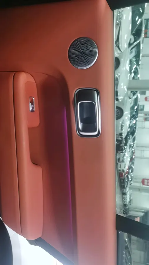 2024 Li L6 Range Extended 154HP L4 REEV 36.8KWH,autocango,china used car exporter,china ev exporter,chinese used car exporter,chinese used ev exporter