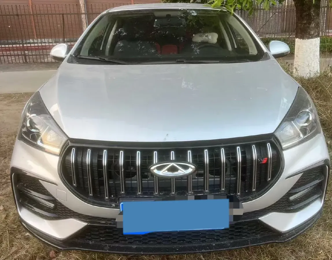 2025 Chery Arrizo 5 1.5L 120HP L4 5MT,autocango,china used car exporter,china ev exporter,chinese used car exporter,chinese used ev exporter