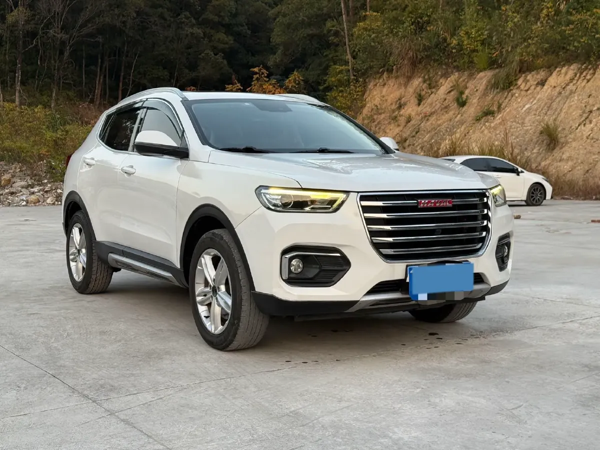 2018 Haval H4 1.5T 169HP L4 7DCT,autocango,china used car exporter,china ev exporter,chinese used car exporter,chinese used ev exporter