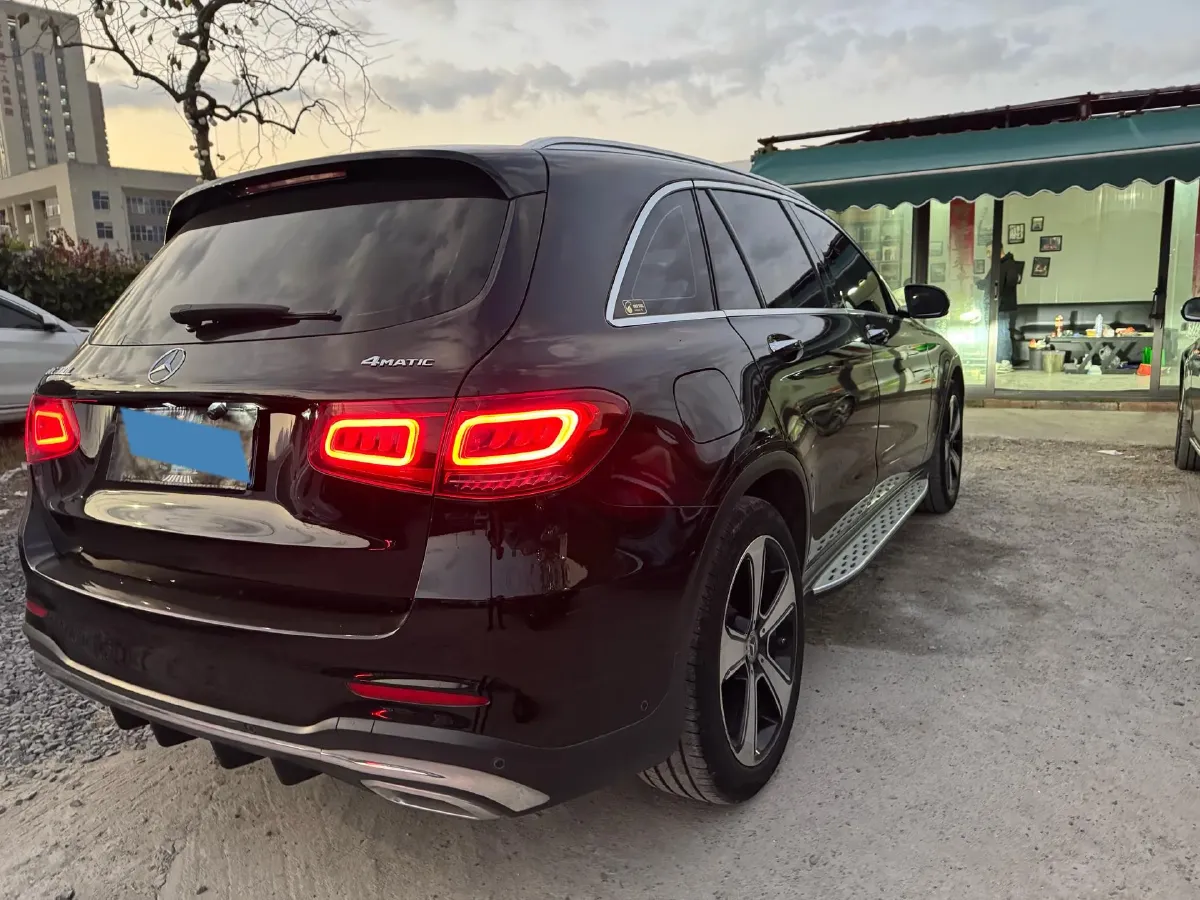 2022 Mercedes-Benz GLC Class 2.0T 258HP L4 9AT,autocango,china used car exporter,china ev exporter,chinese used car exporter,chinese used ev exporter