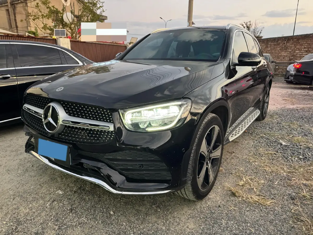2022 Mercedes-Benz GLC Class 2.0T 258HP L4 9AT