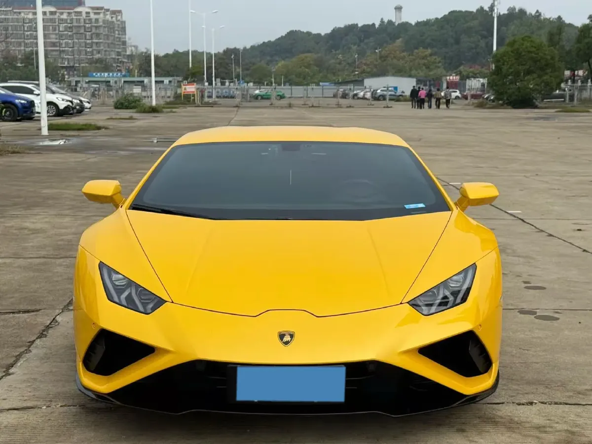 2020 Lamborghini Huracán 5.2L 611HP V10 7DCT,autocango,china used car exporter,china ev exporter,chinese used car exporter,chinese used ev exporter